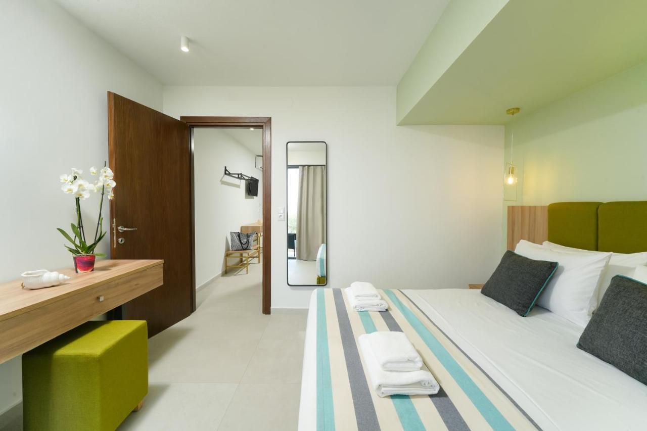 Miracle Suites By Klisma Beach Skala Kallirachis Exterior foto