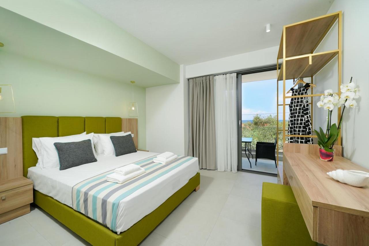 Miracle Suites By Klisma Beach Skala Kallirachis Exterior foto