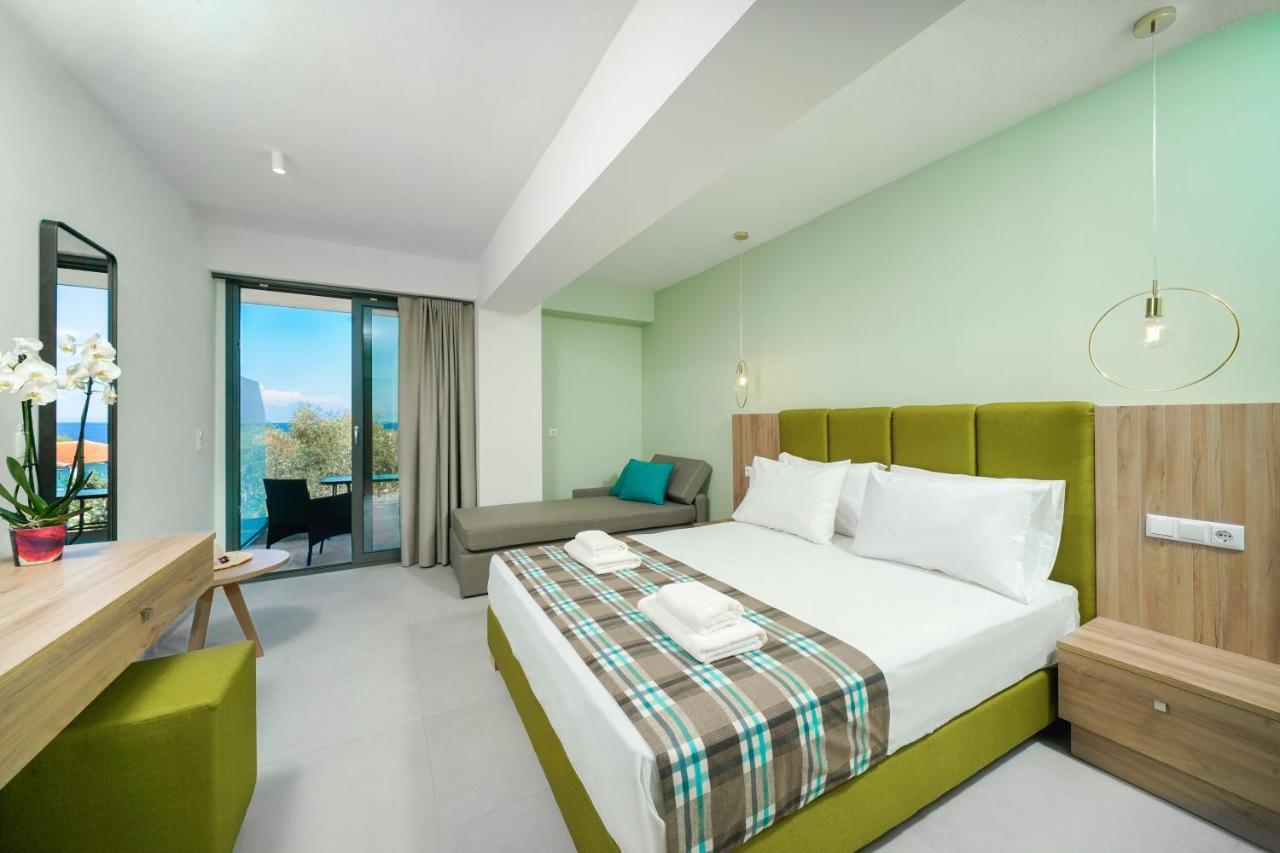 Miracle Suites By Klisma Beach Skala Kallirachis Exterior foto