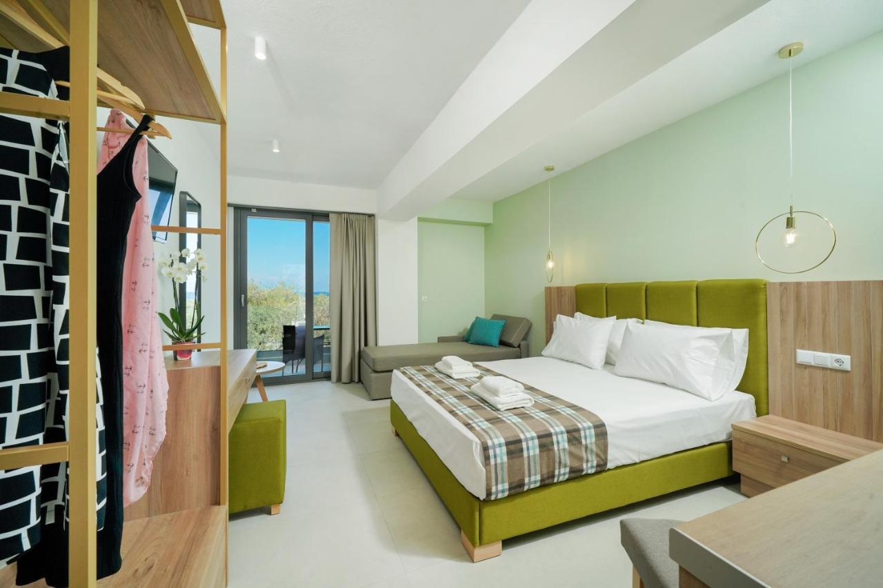 Miracle Suites By Klisma Beach Skala Kallirachis Exterior foto